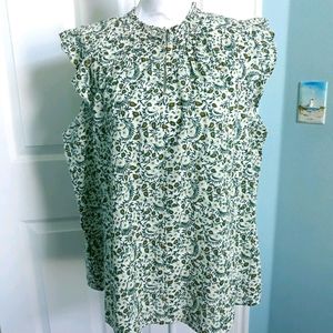 NWT Ladues Floral Top